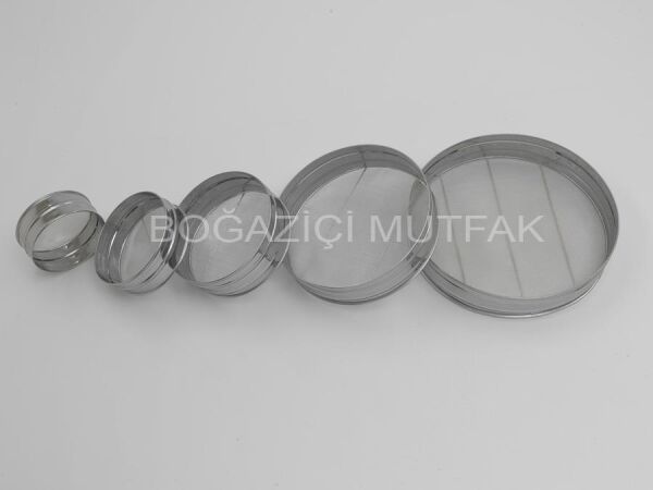 Boğaziçi Paslanmaz Çelik Endüstiyel Tip Un Eleği No:2 25 cm