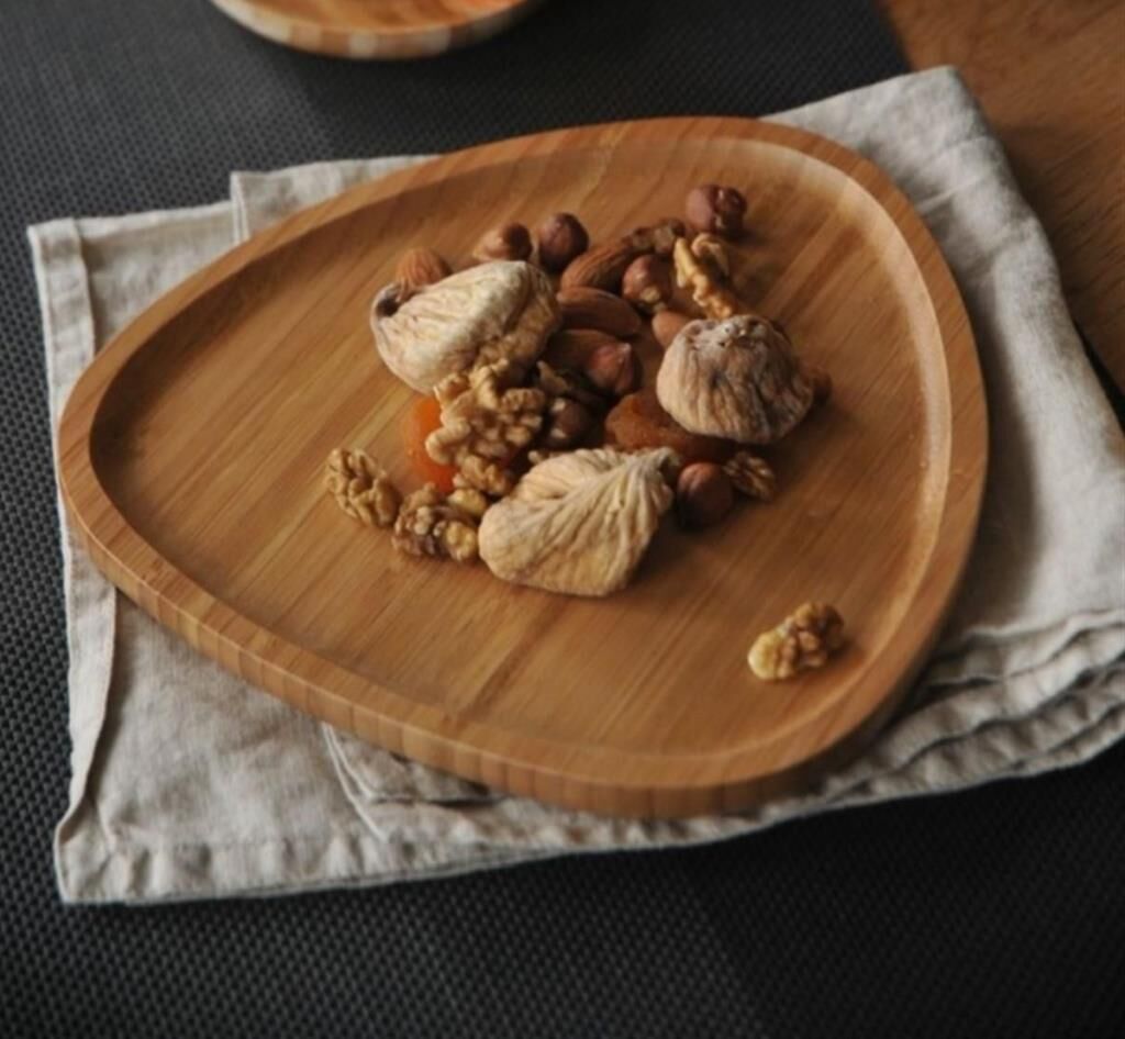 Globy Bambu Üçgen Tepsi 29.5x28.5 cm