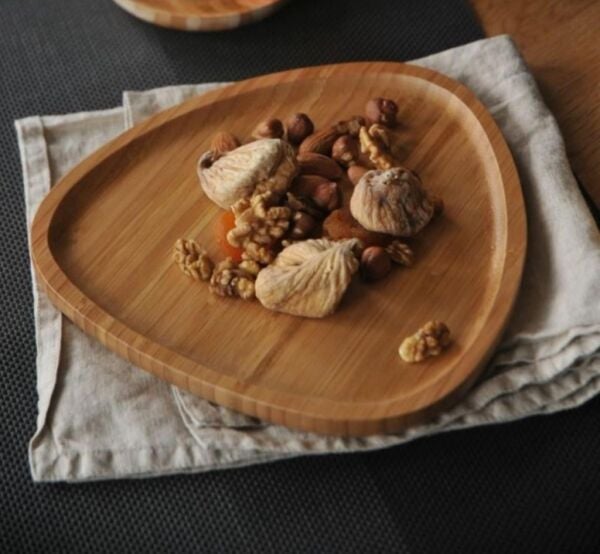 Globy Bambu Üçgen Tepsi 29.5x28.5 cm