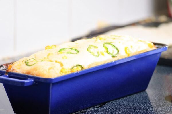 Lava Döküm Ekmek Kabı Terrine 11x29 cm Mavi