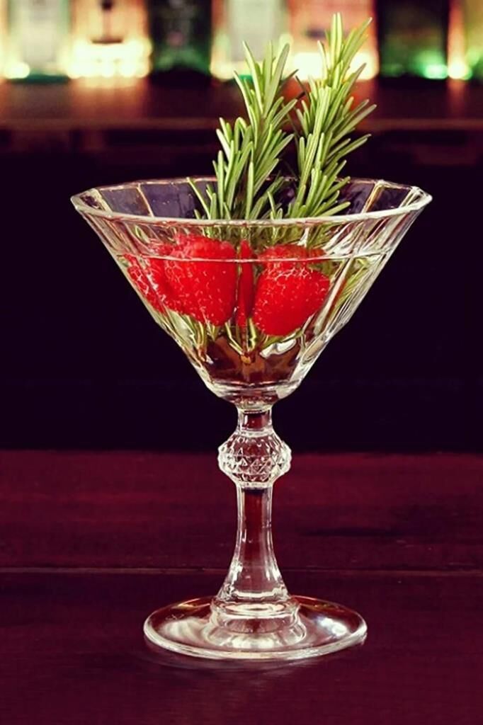 Paşabahçe 440099 Diamond Martini Bardağı - Dondurmalık 238 cc 6'lı