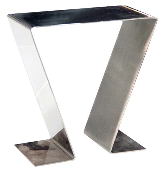 Globy Çelik Açıkbüfe Üçgen Teşhir Yükseltici, 16x8xH:16 cm