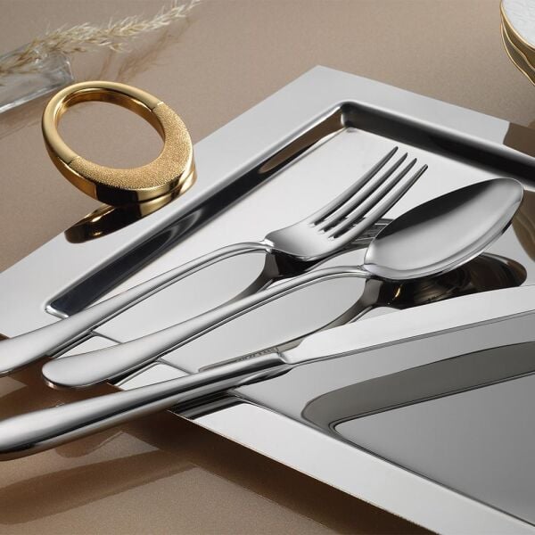 Lugga Esma Model 18/10 Yemek Kaşığı 12'li