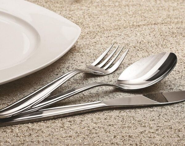 Lugga Sultan Model 18/10 Yemek Bıçağı 12 Adet